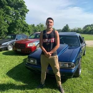 Meet your Posher, Brandon